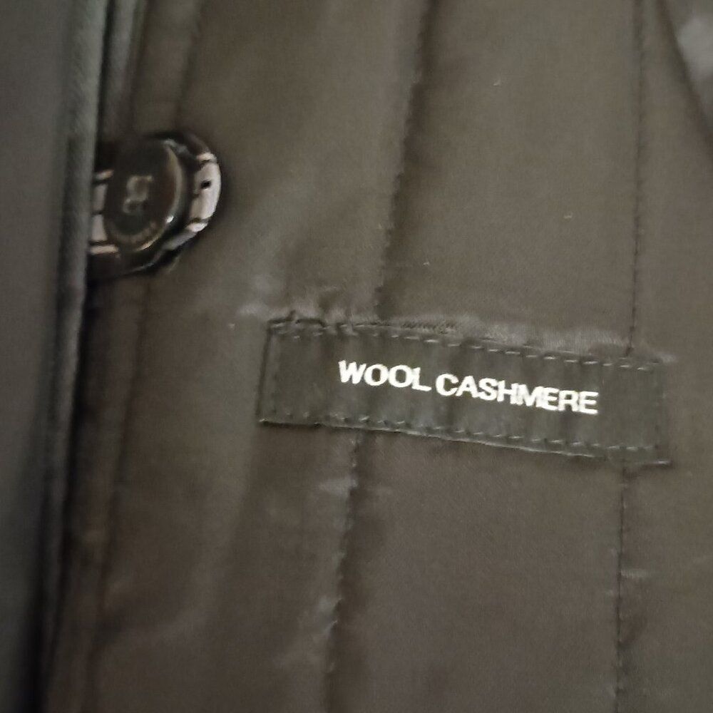 Hugo Boss Wool Cashmere Coat with Inner Bib & Ribbed Collar Size 40R EUC - Picture 10 of 16